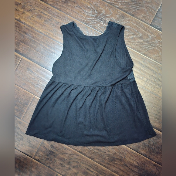 Torrid Womens Black Textured V Neck Lace Tank Top - Picture 7 of 8